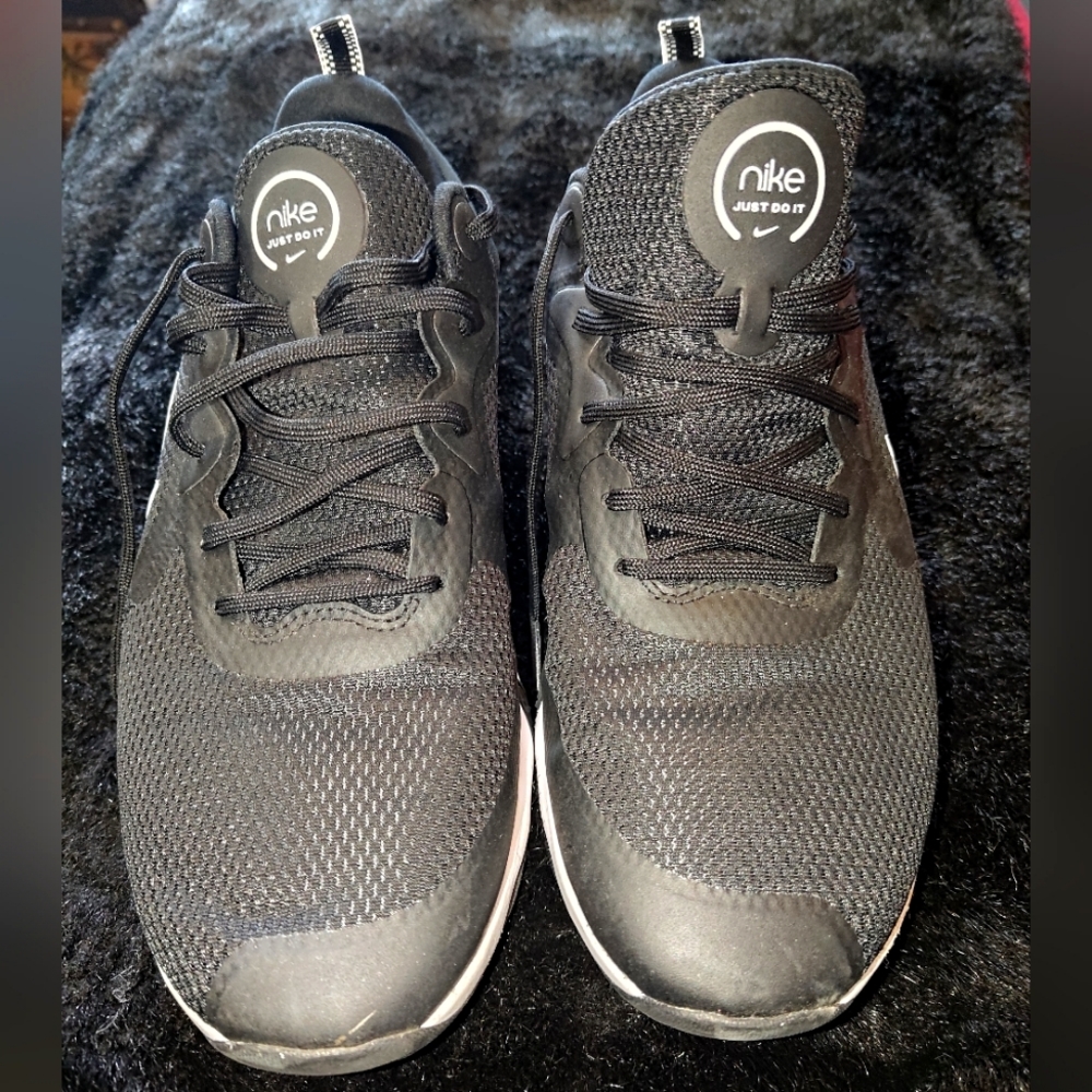 Nike women trainer